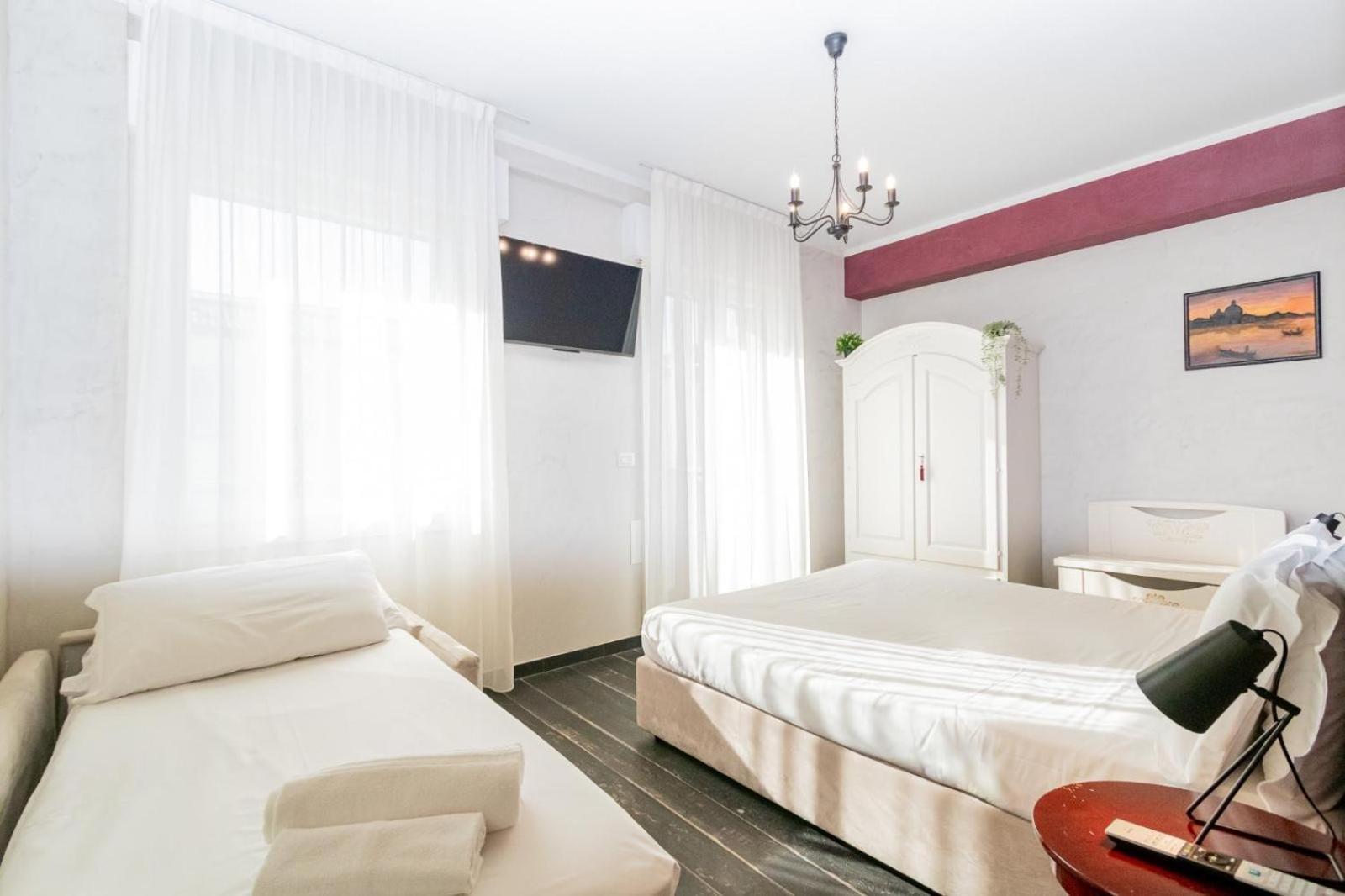 Suites Train Station Местре Екстериор снимка