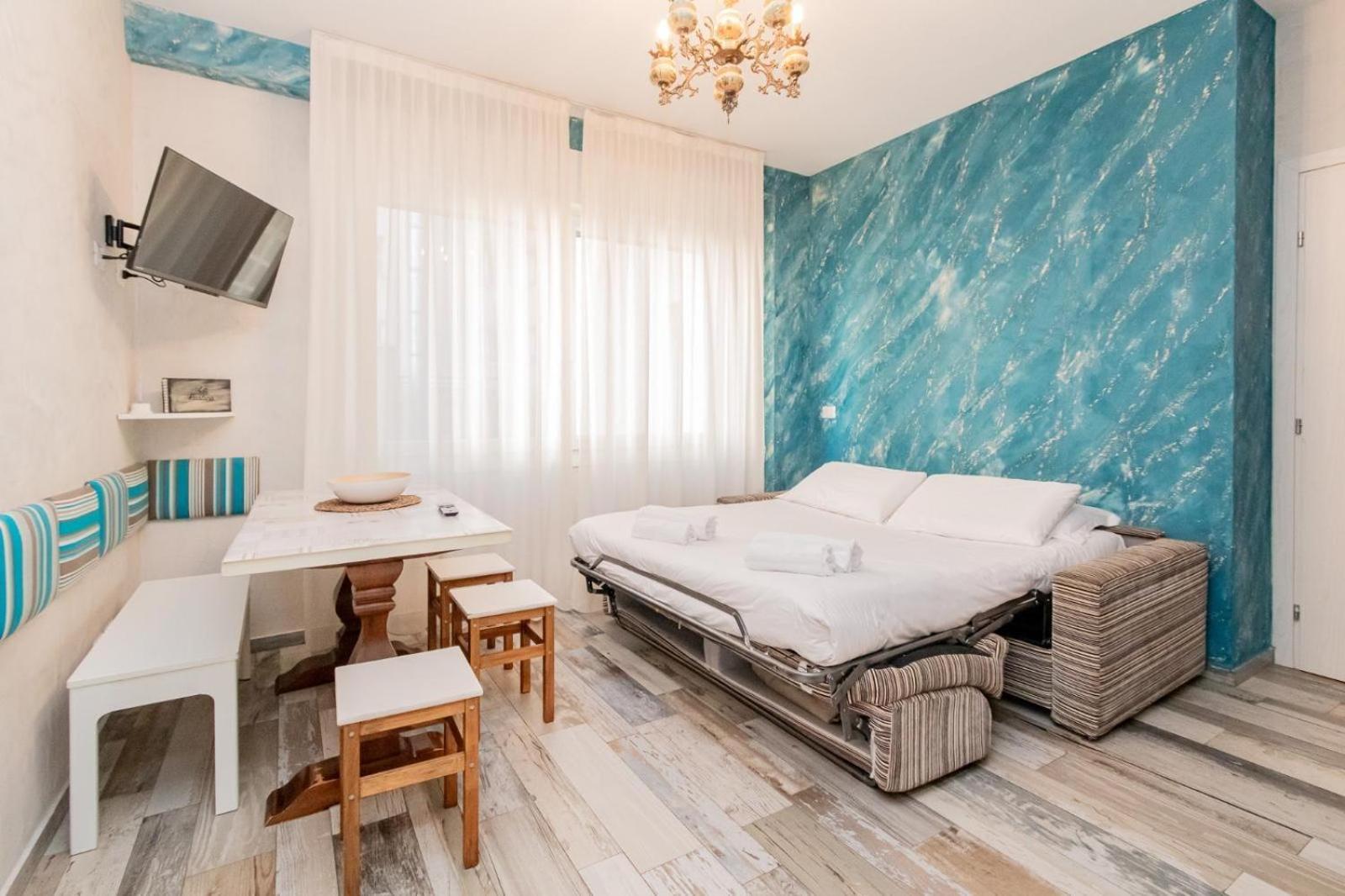 Suites Train Station Местре Екстериор снимка